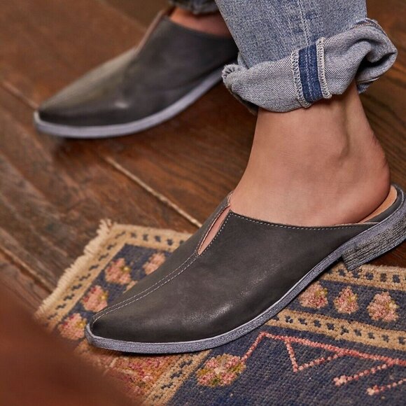 Harlow Mule In Washed Black Free People - Picture 1 of 3